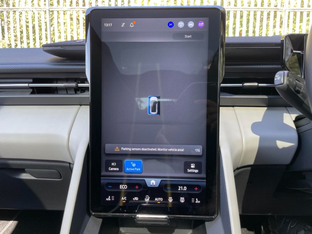 Used Ford Explorer 2024 for sale - 76576777: Photo 51