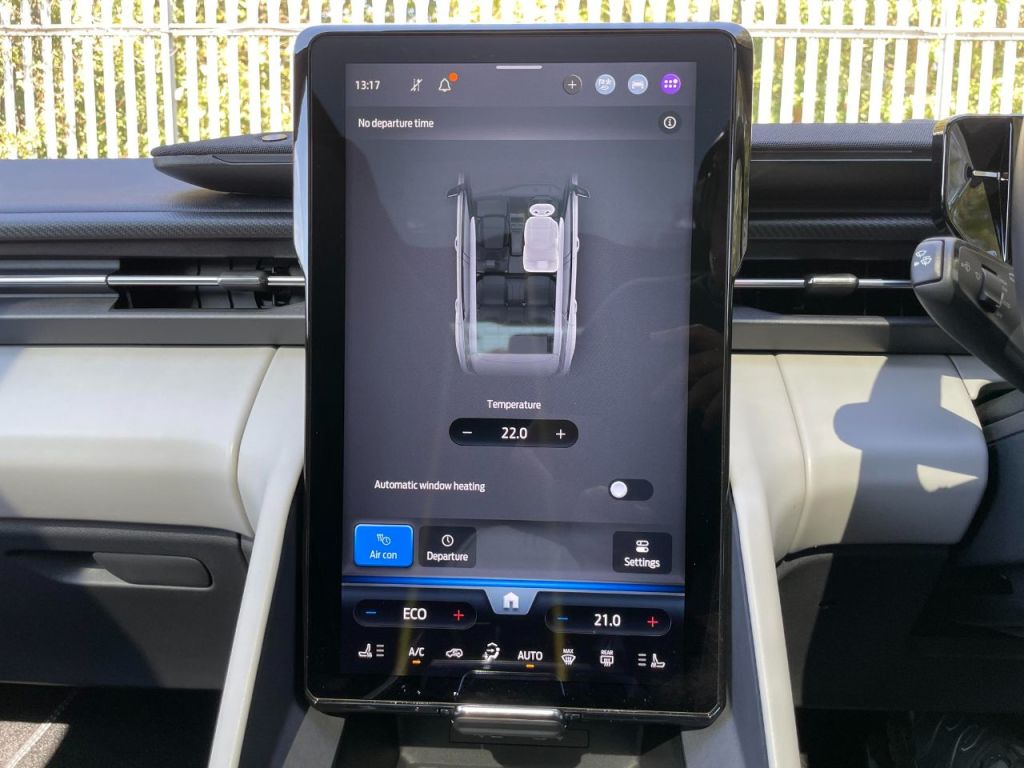 Used Ford Explorer 2024 for sale - 76576777: Photo 53