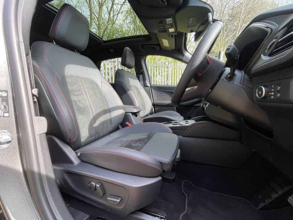 Used Ford Kuga 2025 for sale - 78015858: Photo 31