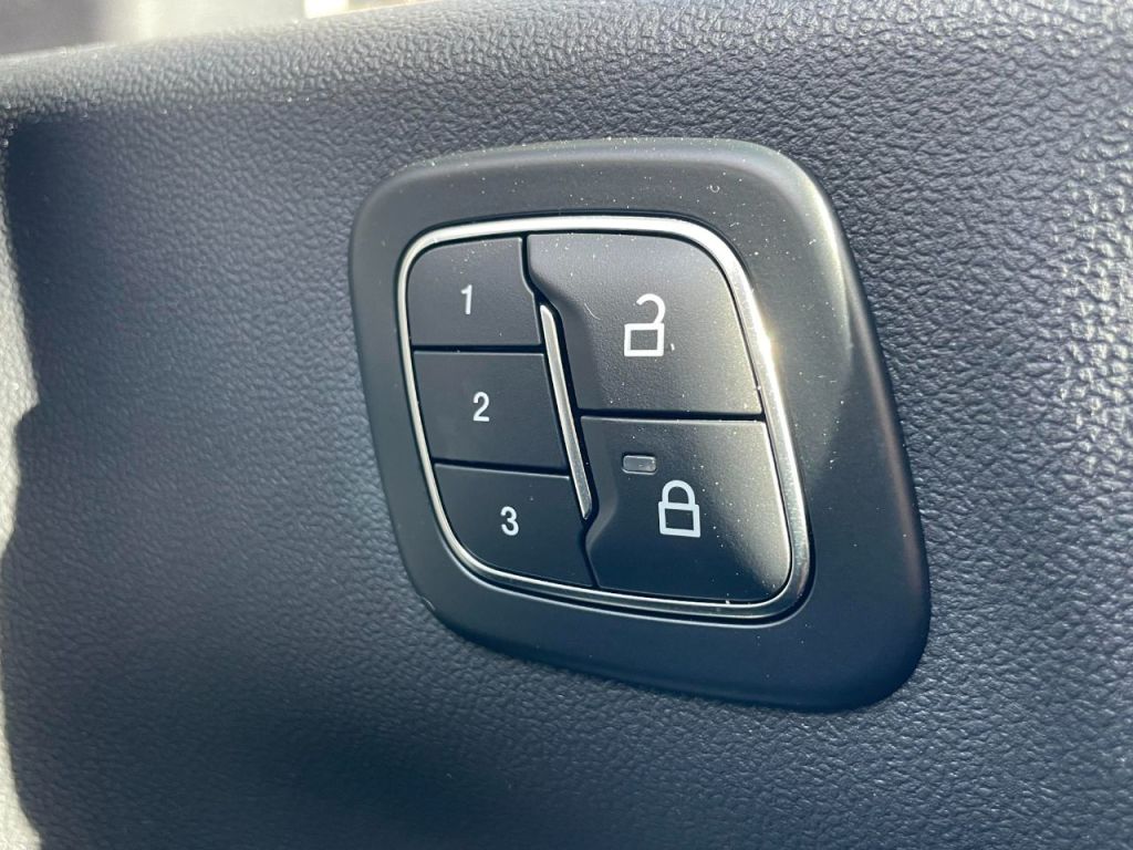 Used Ford Kuga 2025 for sale - 78015858: Photo 43