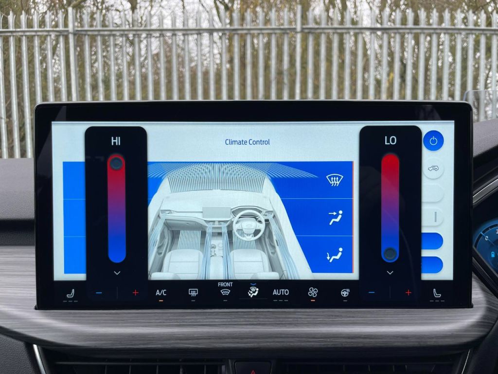 Used Ford Kuga 2024 for sale - 77493874: Photo 82