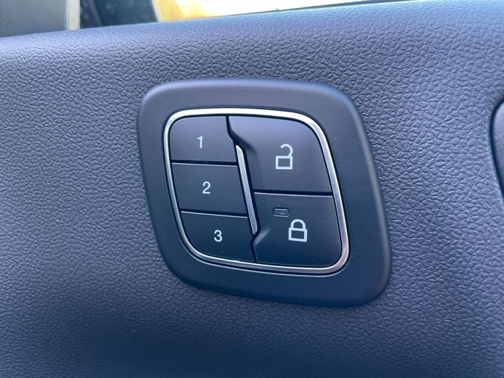 Used Ford Kuga 2025 for sale - 78015863: Photo 40