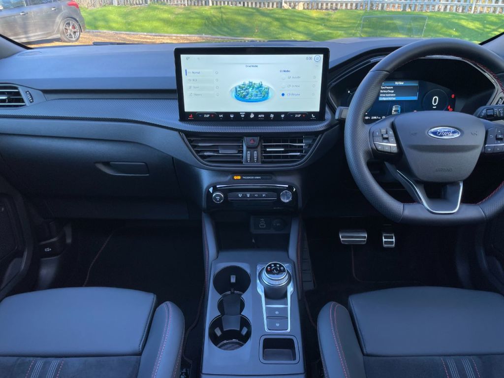 Used Ford Kuga 2025 for sale - 78015863: Photo 45