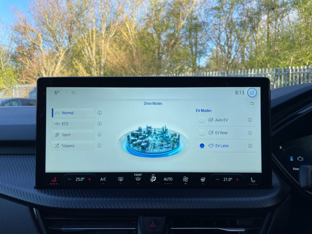 Used Ford Kuga 2025 for sale - 78015863: Photo 66