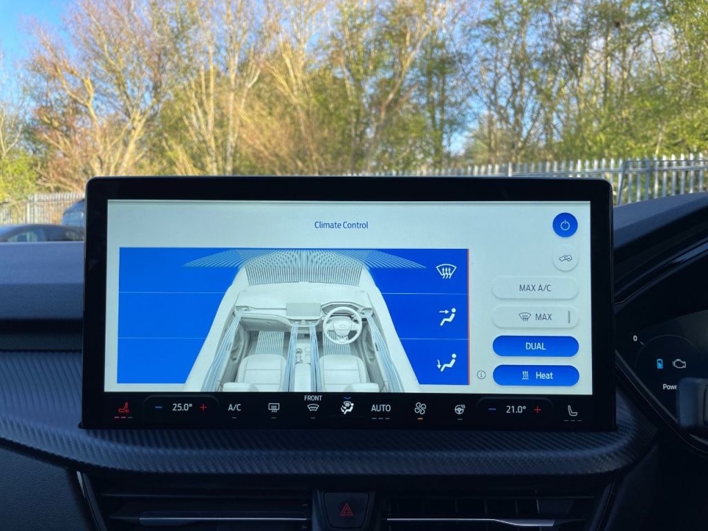 Used Ford Kuga 2025 for sale - 78015863: Photo 80