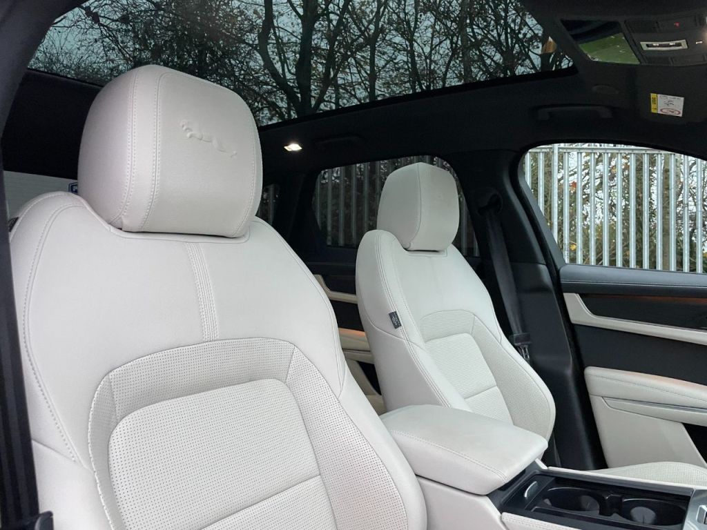 Used Jaguar F-Pace 2022 for sale - 76649986: Photo 34