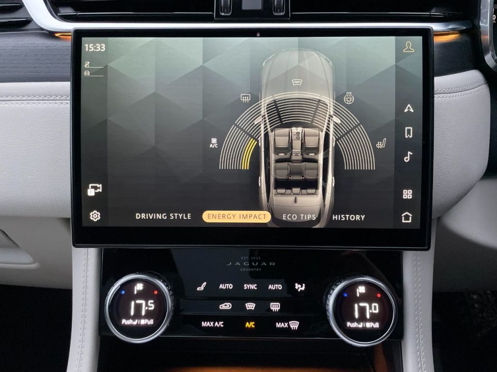 Used Jaguar F-Pace 2022 for sale - 76649986: Photo 55