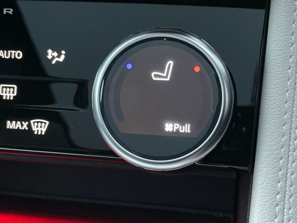 Used Jaguar F-Pace 2022 for sale - 76649986: Photo 61