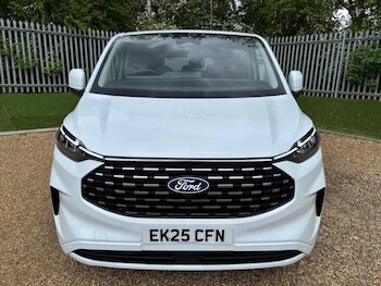 Used Ford Tourneo Custom 2025 for sale - 78314764: Photo