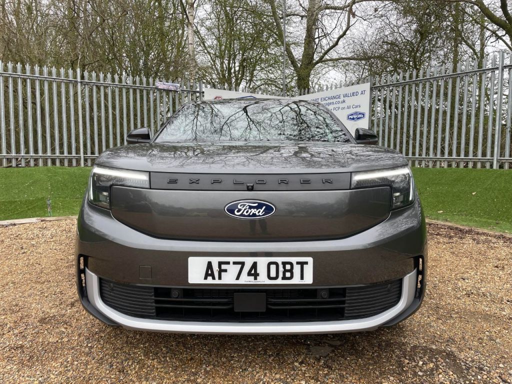 Used Ford Explorer 2024 for sale - 77747471: Photo 2