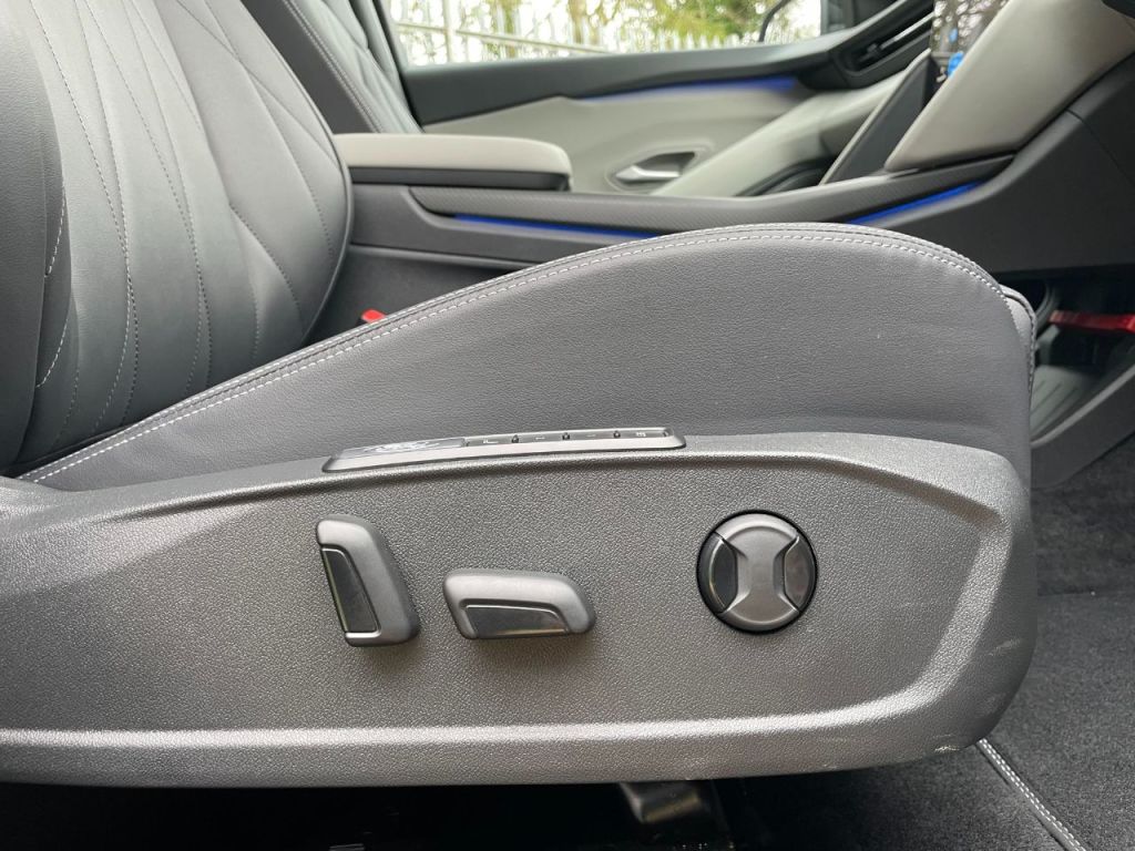 Used Ford Explorer 2024 for sale - 77747471: Photo 32