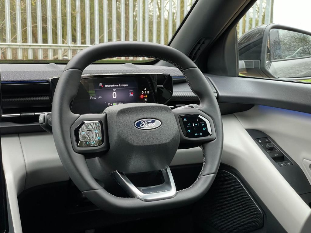 Used Ford Explorer 2024 for sale - 77747471: Photo 38