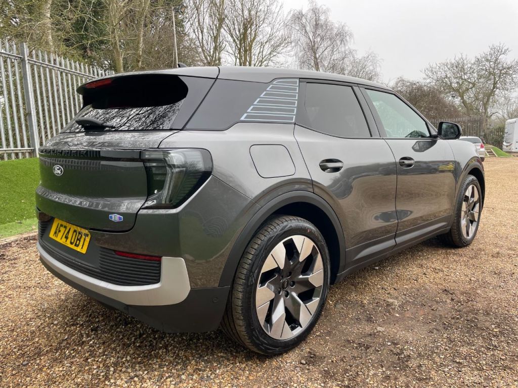 Used Ford Explorer 2024 for sale - 77747471: Photo 5