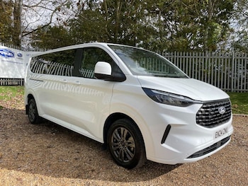 Used Ford Tourneo Custom 2024 for sale - 76576791: Photo