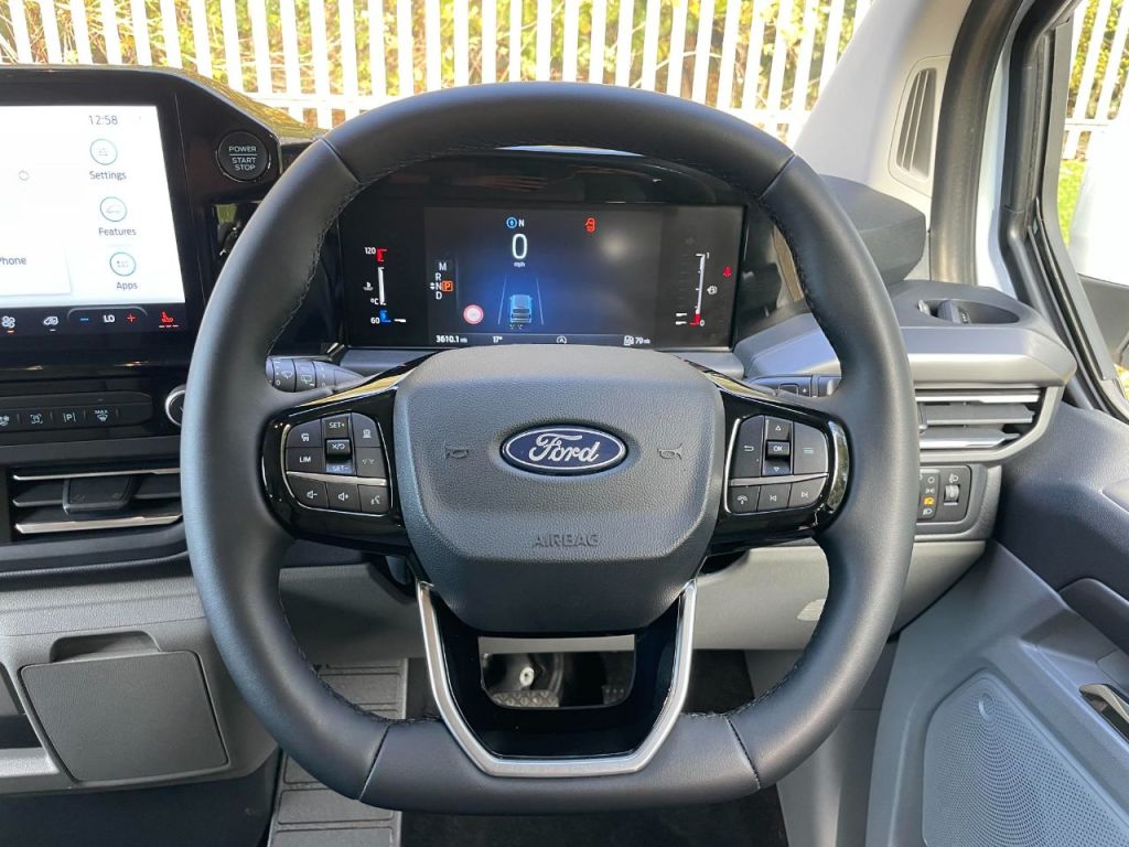 Used Ford Tourneo Custom 2024 for sale - 76576791: Photo 46