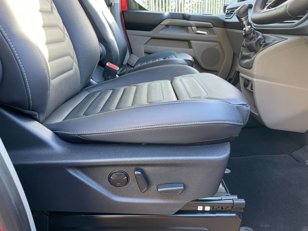 Used Ford Tourneo Custom 2024 for sale - 77006589: Photo 33