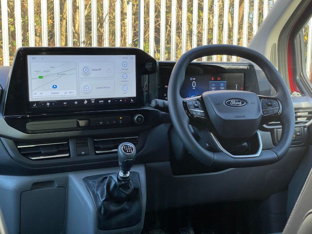 Used Ford Tourneo Custom 2024 for sale - 77006589: Photo 43