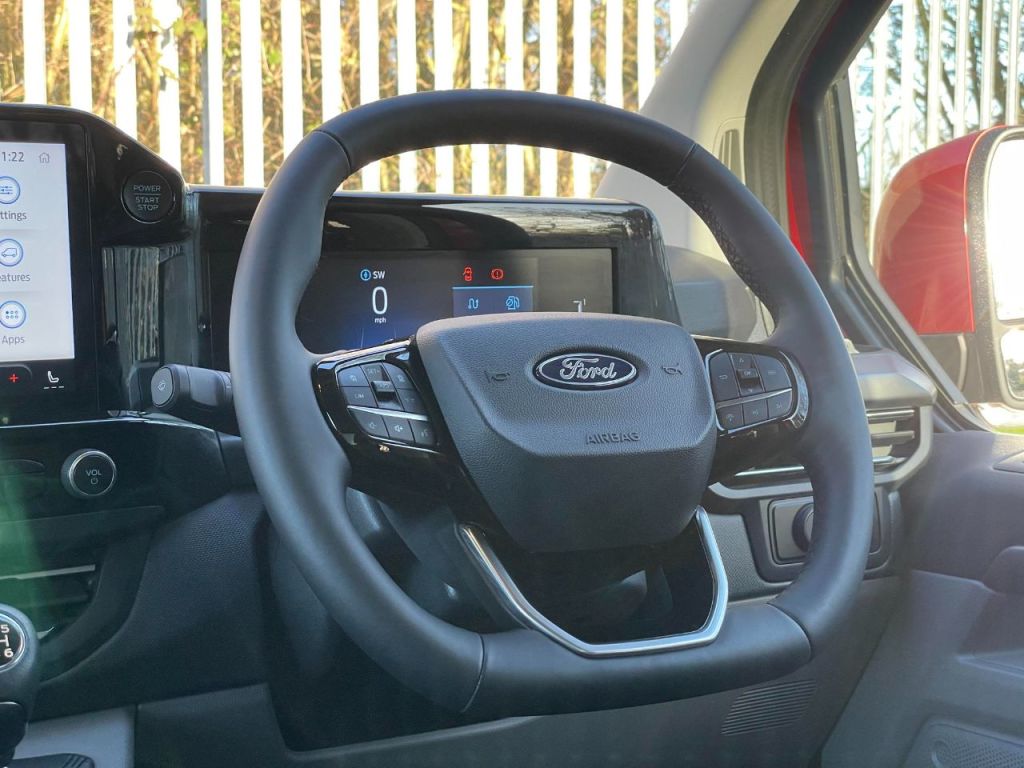 Used Ford Tourneo Custom 2024 for sale - 77006589: Photo 44