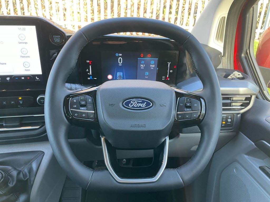 Used Ford Tourneo Custom 2024 for sale - 77006589: Photo 46