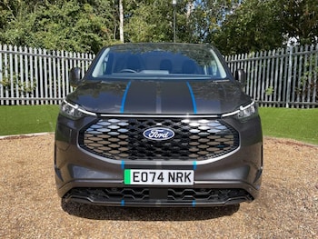 Used Ford Transit Custom 2024 for sale - 76576802: Photo