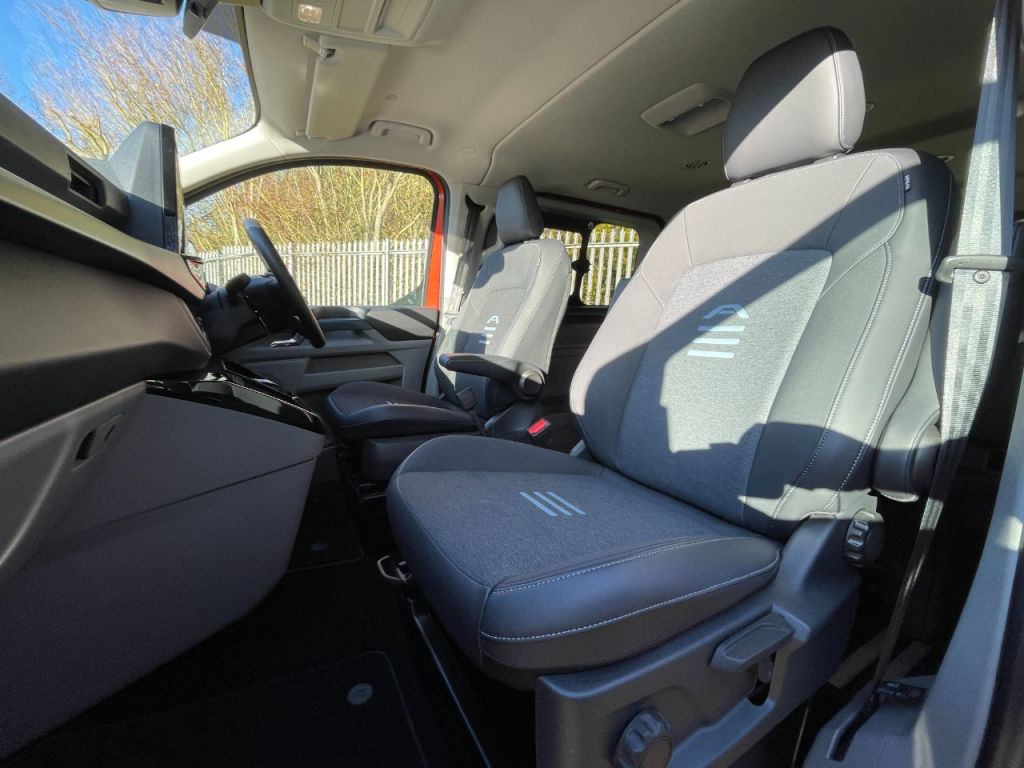 Used Ford Tourneo Custom 2024 for sale - 76723422: Photo 17