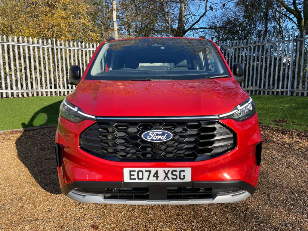 Used Ford Tourneo Custom 2024 for sale - 76723422: Photo 2