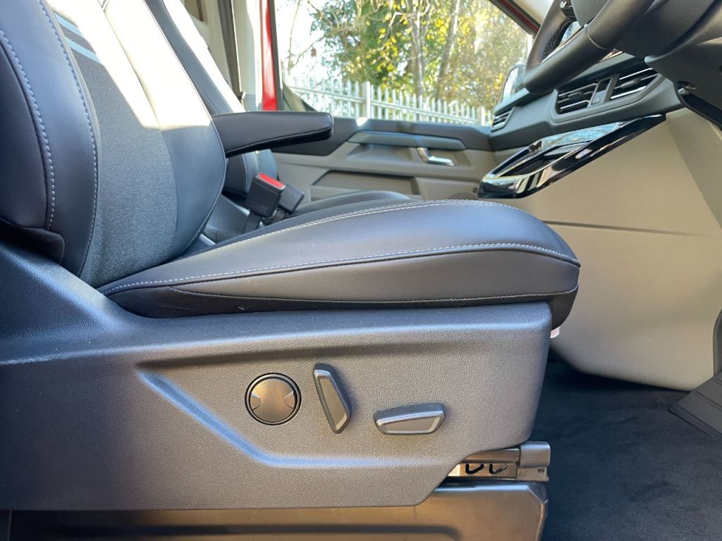 Used Ford Tourneo Custom 2024 for sale - 76723422: Photo 32