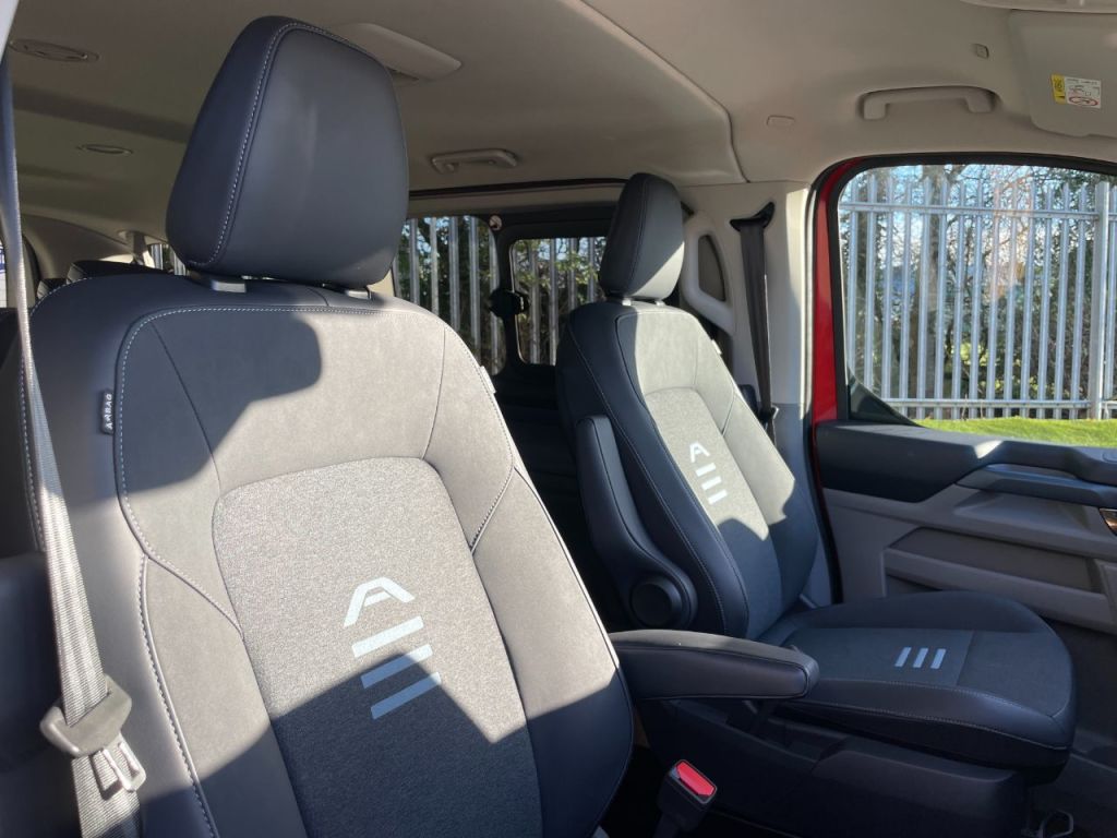 Used Ford Tourneo Custom 2024 for sale - 76723422: Photo 33