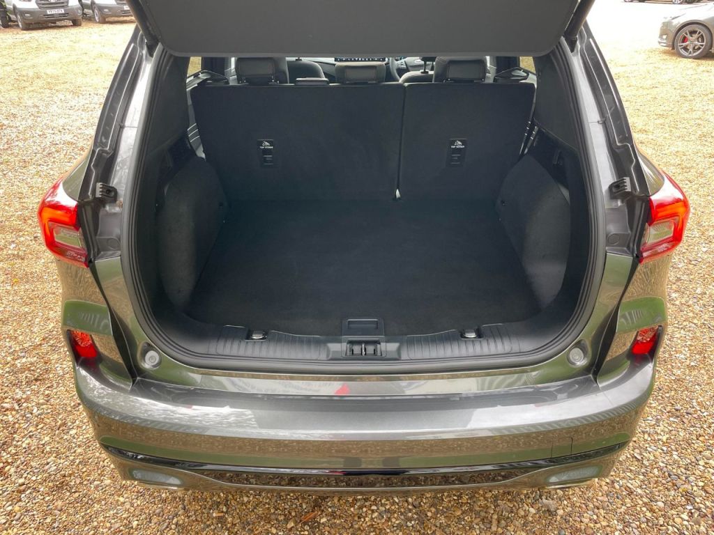 Used Ford Kuga 2024 for sale - 76576788: Photo 19