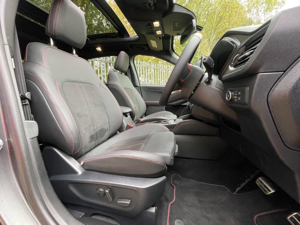 Used Ford Kuga 2024 for sale - 76576788: Photo 33