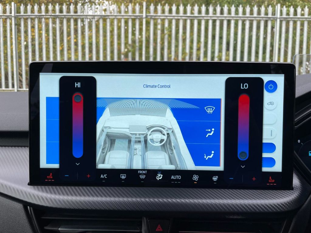 Used Ford Kuga 2024 for sale - 76576788: Photo 85