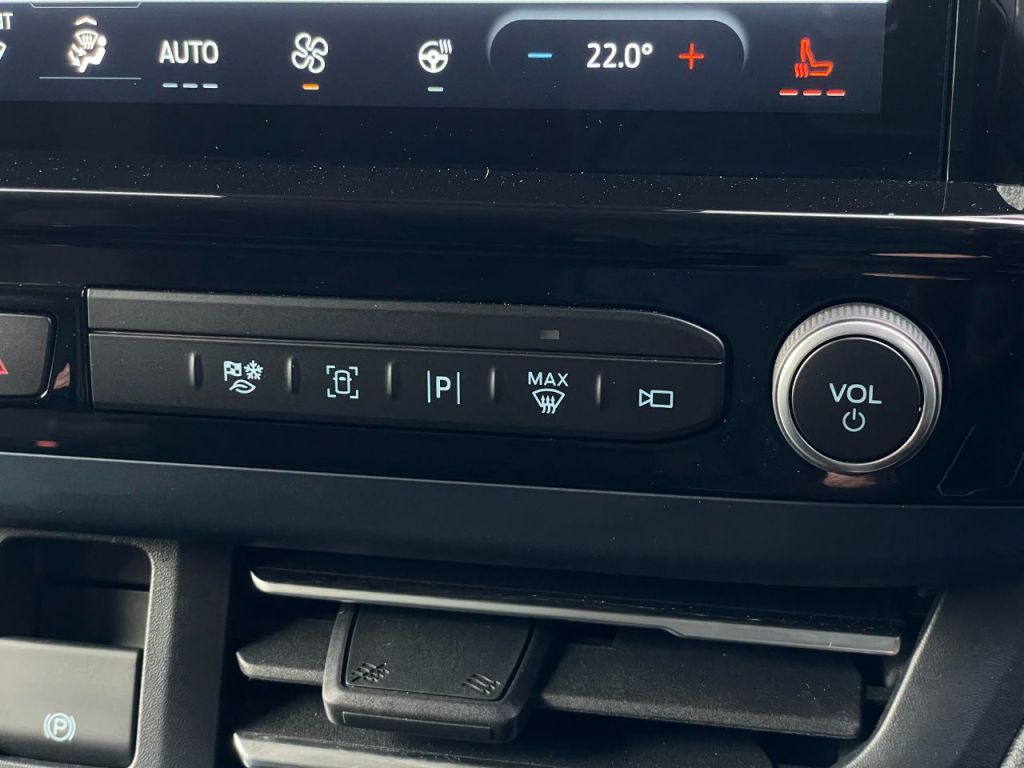 Used Ford Tourneo Custom 2024 for sale - 77520145: Photo 53