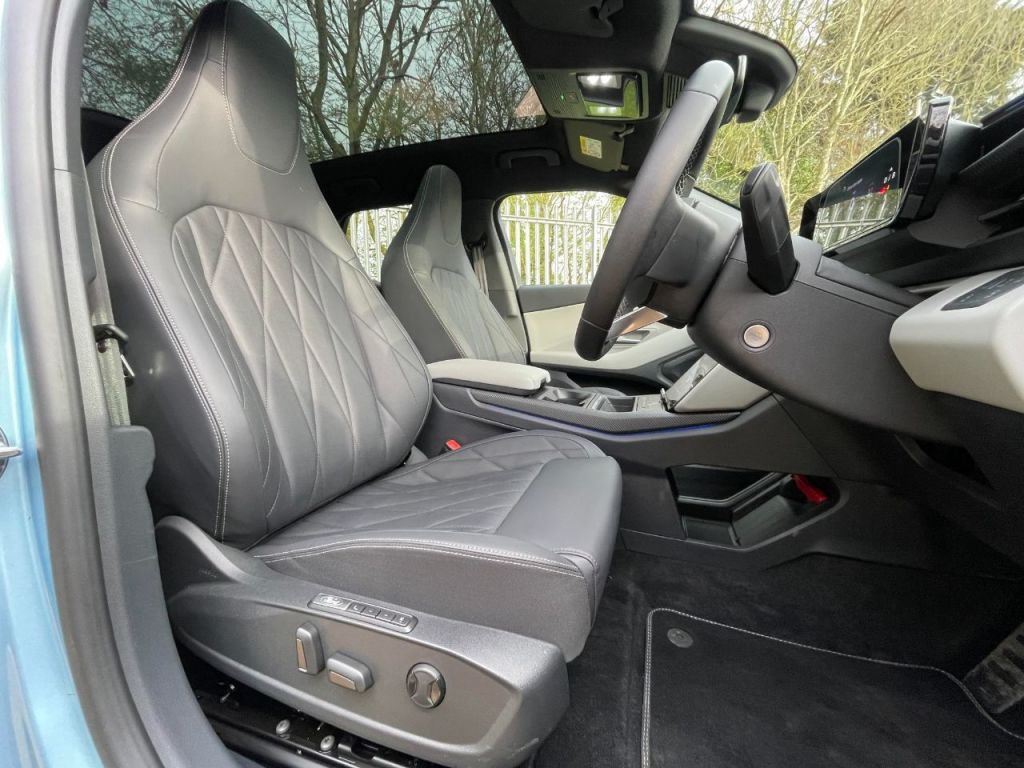 Used Ford Explorer 2025 for sale - 77878733: Photo 31