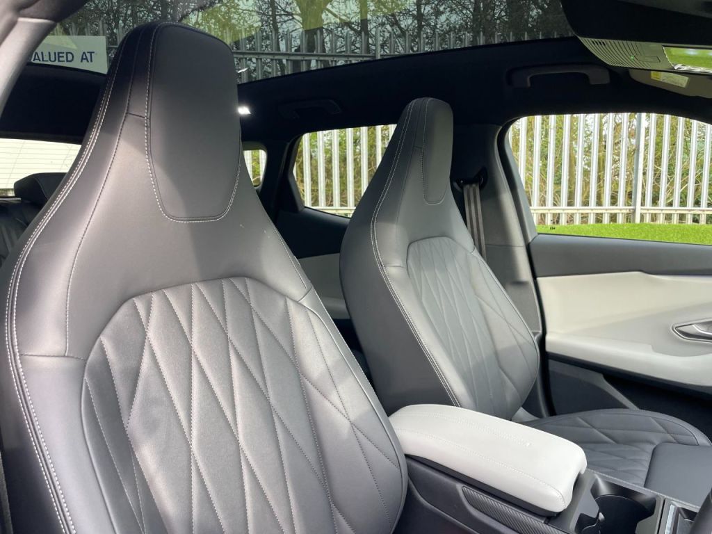 Used Ford Explorer 2025 for sale - 77878733: Photo 33