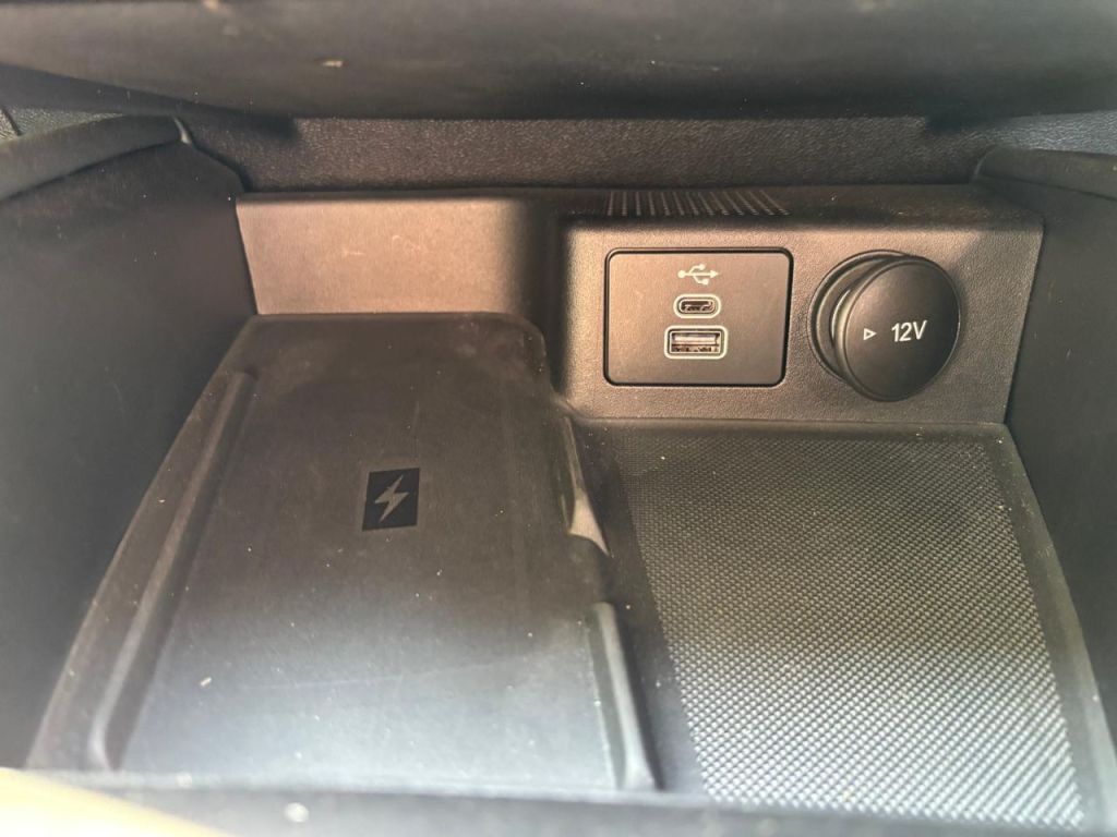 Used Ford Kuga 2024 for sale - 76576781: Photo 25