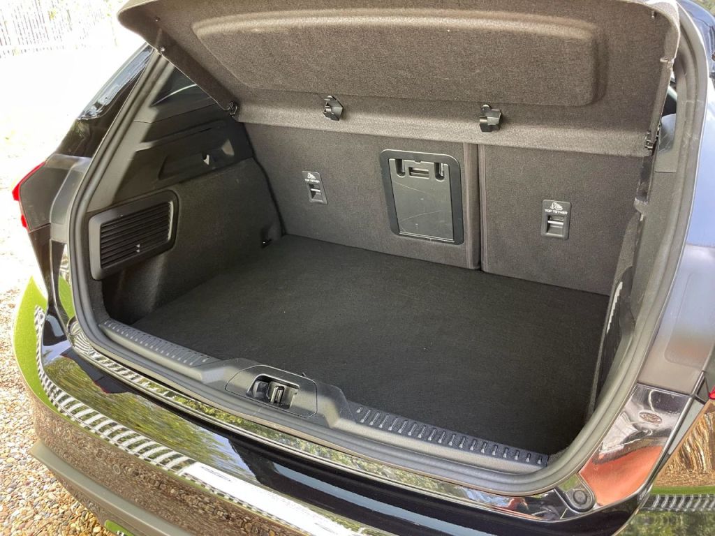 Used Ford Focus 2023 for sale - 76576796: Photo 18