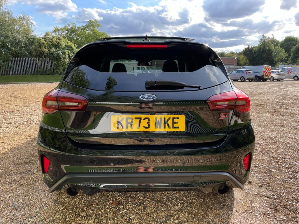 Used Ford Focus 2023 for sale - 76576796: Photo 6