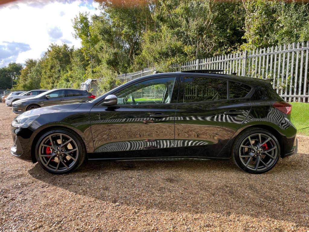 Used Ford Focus 2023 for sale - 76576796: Photo 8