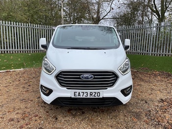 Used Ford Tourneo Custom 2023 for sale - 76653913: Photo