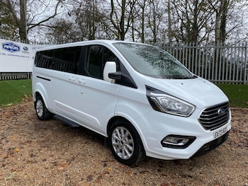 Used Ford Tourneo Custom 2023 for sale - 76653913: Photo