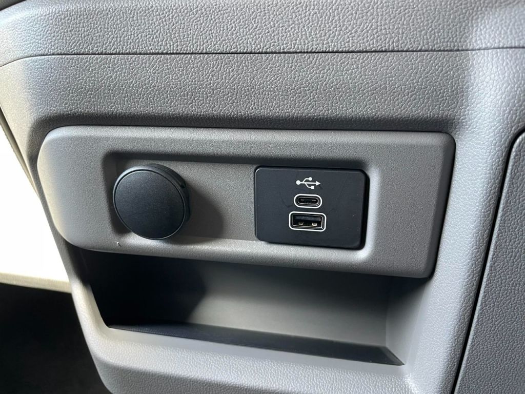 Used Ford Tourneo Custom 2025 for sale - 77919267: Photo 48