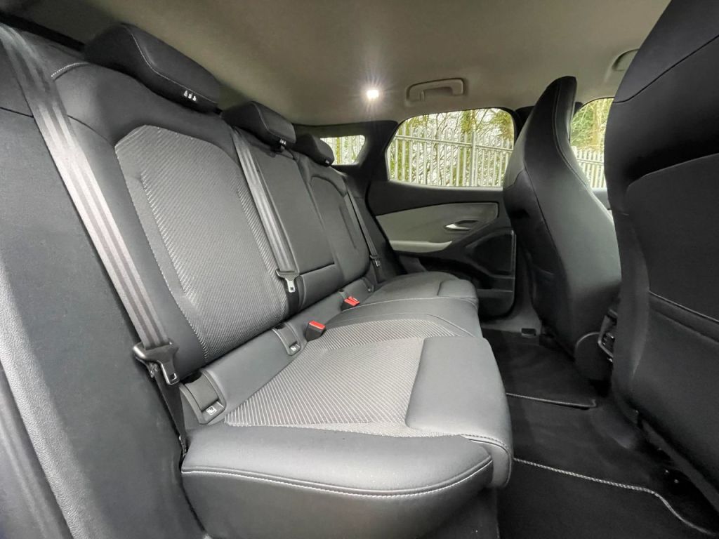 Used Ford Explorer 2024 for sale - 77871792: Photo 16