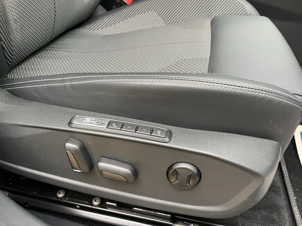 Used Ford Explorer 2024 for sale - 77871792: Photo 22