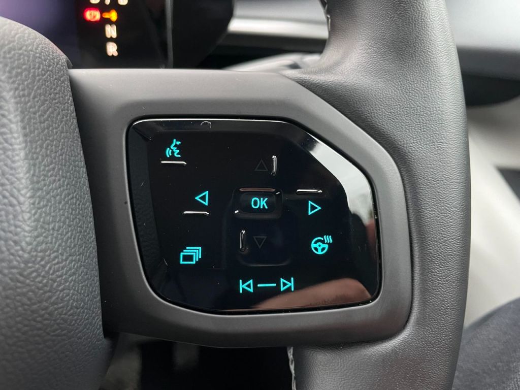 Used Ford Explorer 2024 for sale - 77871792: Photo 32