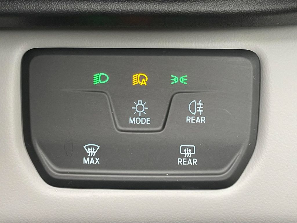 Used Ford Explorer 2024 for sale - 77871792: Photo 34