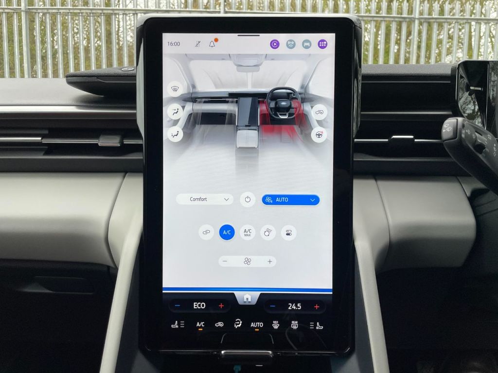 Used Ford Explorer 2024 for sale - 77871792: Photo 51