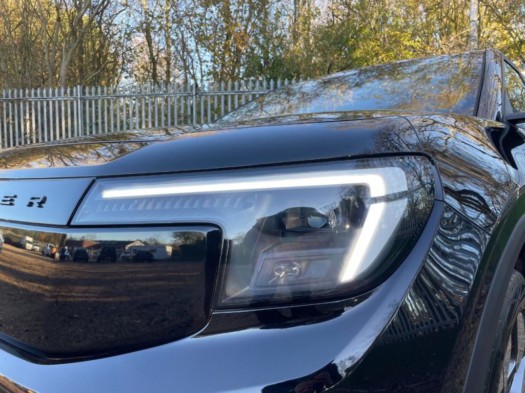 Used Ford Explorer 2024 for sale - 76641972: Photo 11