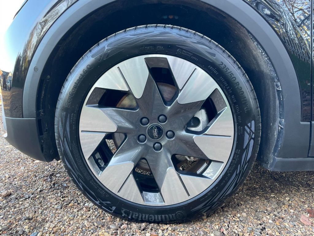 Used Ford Explorer 2024 for sale - 76641972: Photo 13