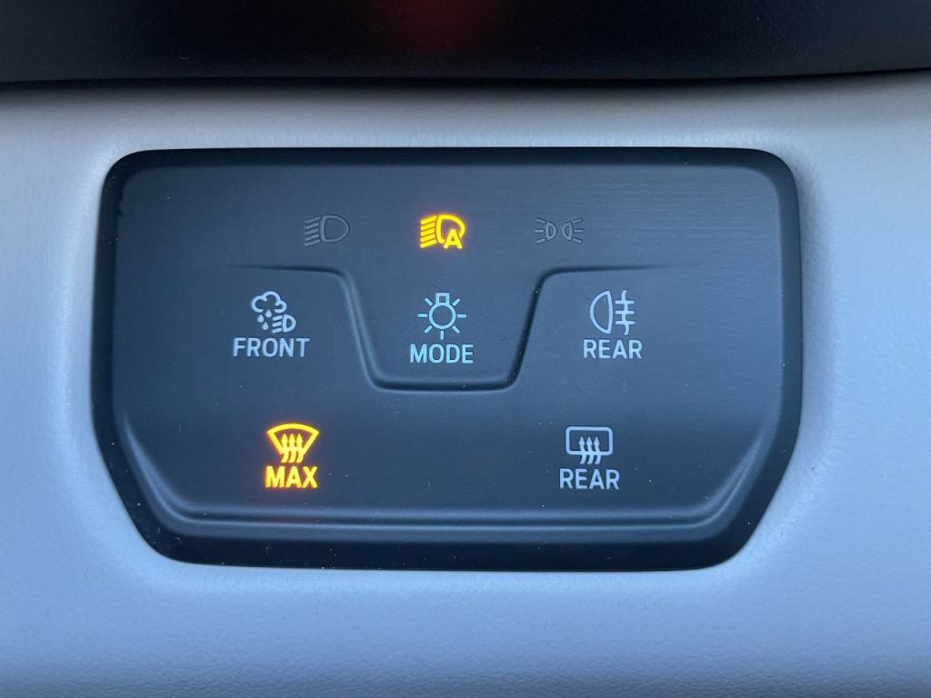 Used Ford Explorer 2024 for sale - 76641972: Photo 34