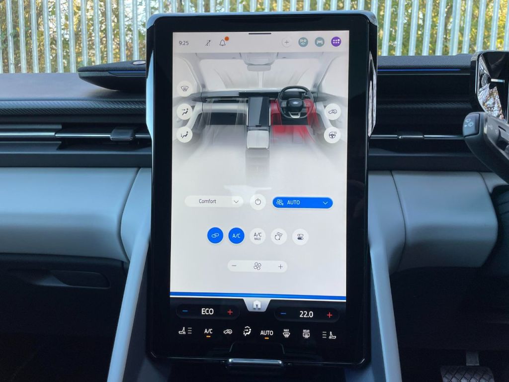 Used Ford Explorer 2024 for sale - 76641972: Photo 62